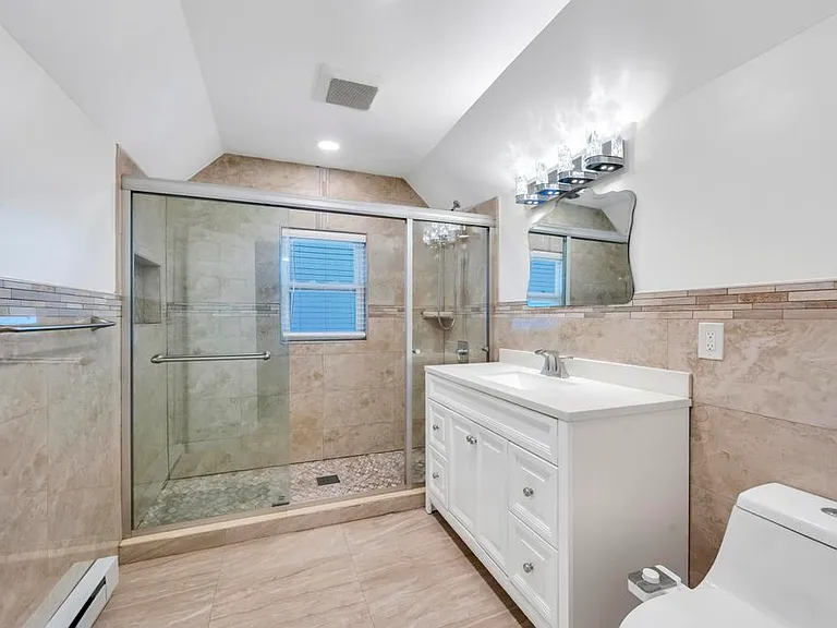 220 Grand Ave #1 — Photo 22