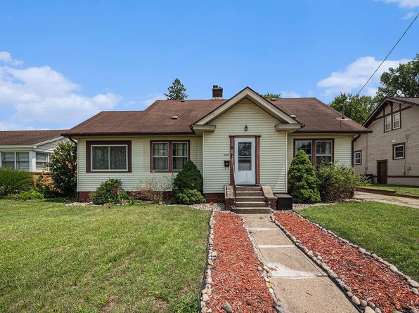 2244 Collingwood Ave SW, Wyoming, MI 49519
