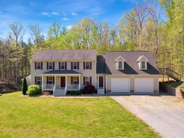 21743 Farmers Ln, Jetersville, VA 23083