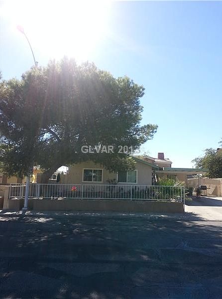 1st image of 4639 Newton Dr