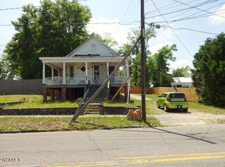 213 N 10th St, Wilmington, NC 28401