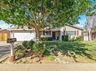 400 Rafael Dr, Elverta, CA 95626