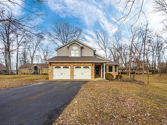 3rd image of 104 Waynoka Dr