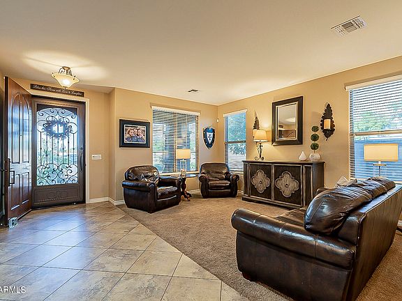 4th image of 13 W Crescent Way