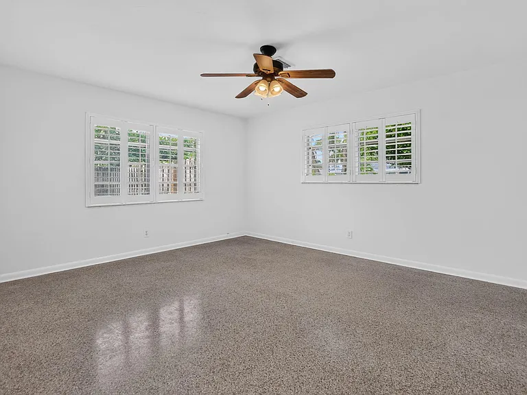 3398 NE 5th Ave — Photo 24