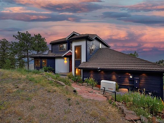 3rd image of 848 Golden Point Drive