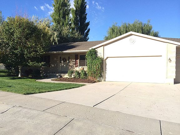 6 bed/4 bath