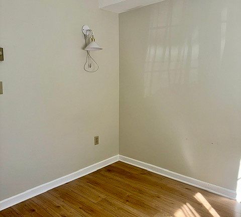 2nd image of 15 George St APT 30