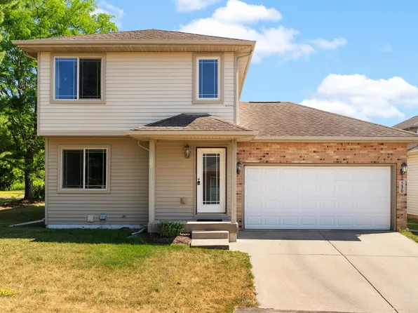 530 Lexington Dr, Oregon, WI 53575