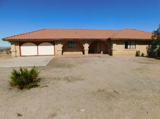 5450 Bonanza Rd, Phelan, CA 92371