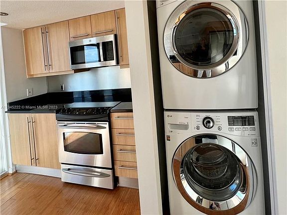 5th image of 7600 Collins Ave APT 600