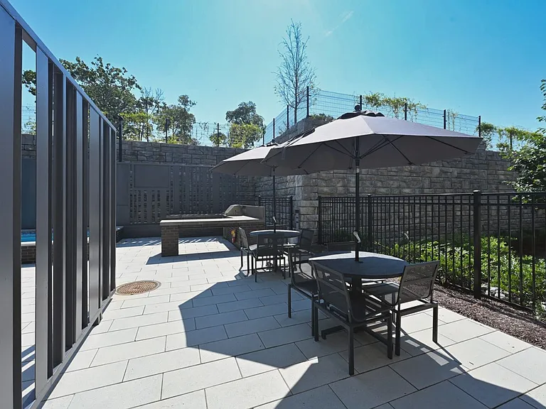 2900 Edwin Way #202 — Photo 40