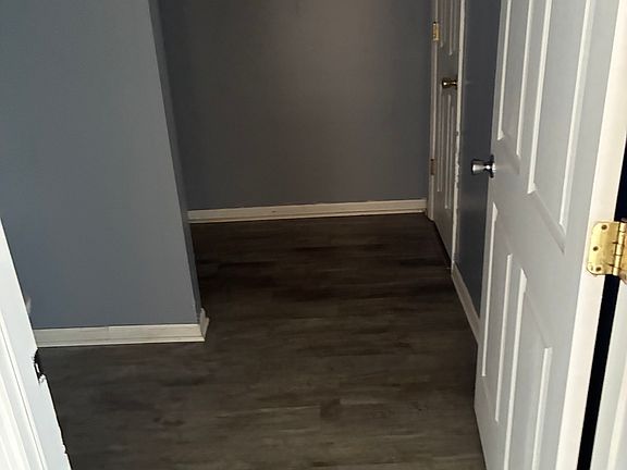 3rd image of 25 S Benton St APT 11