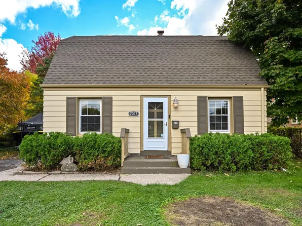 7007 West Beloit ROAD, West Allis, WI 53219