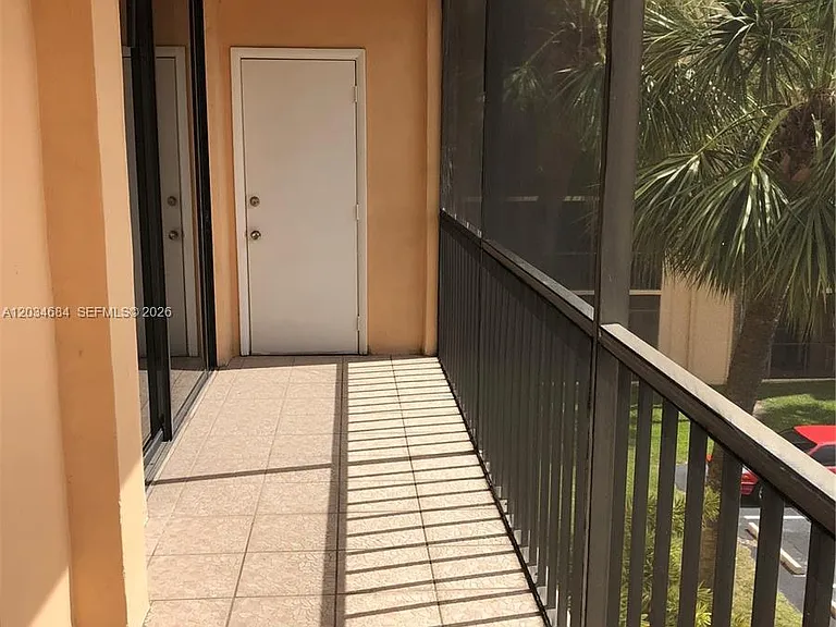 8400 SW 133rd Avenue Rd #324 — Photo 38