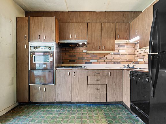 5th image of 4753 S Woodlawn Ave