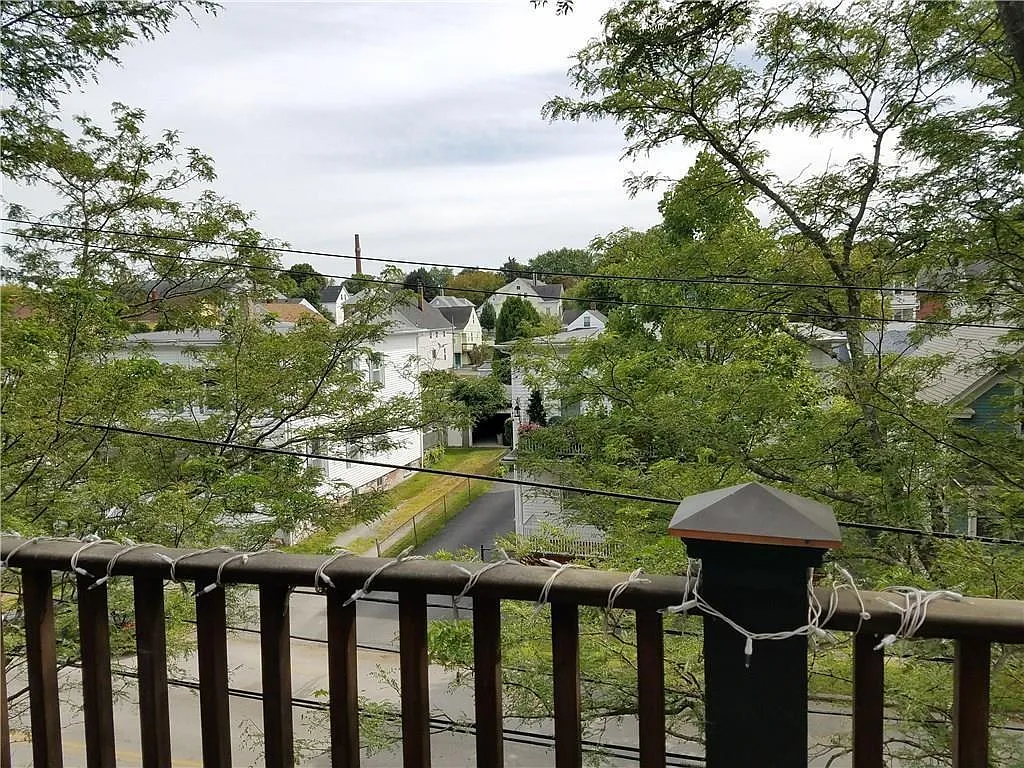 2 bed, 780 sqft, $2,100 — Photo 4