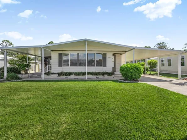 905 Iglesia Dr, North Port, FL 34287