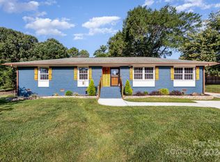 109 Hillcrest Dr, Belmont, NC 28012