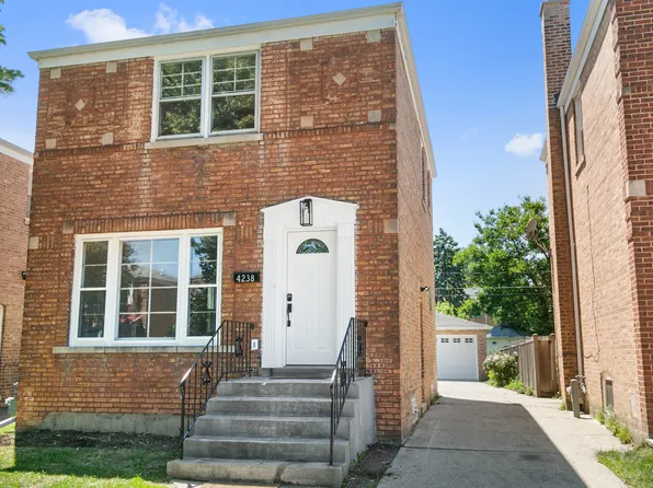 4238 Elm Ave, Brookfield, IL 60513