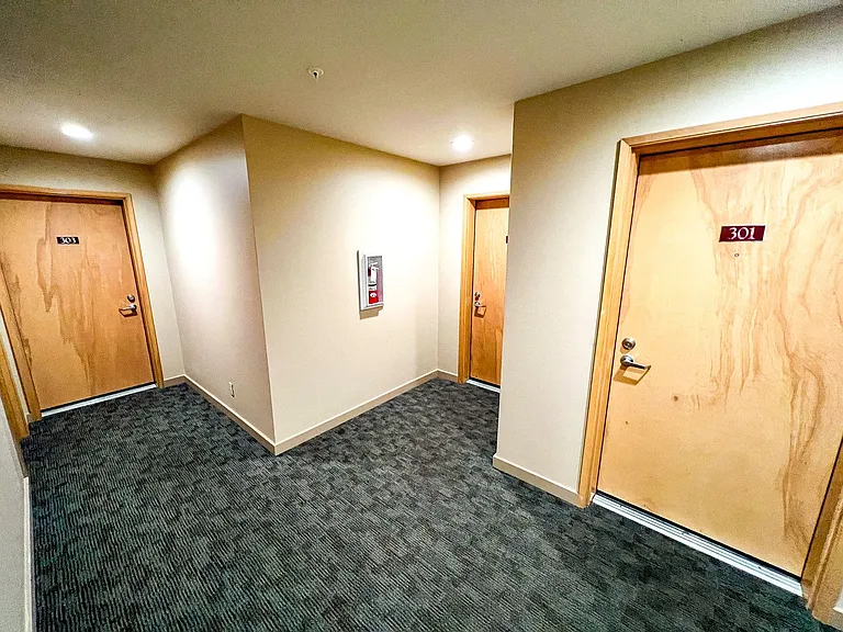 Harvard Vista — Photo 29