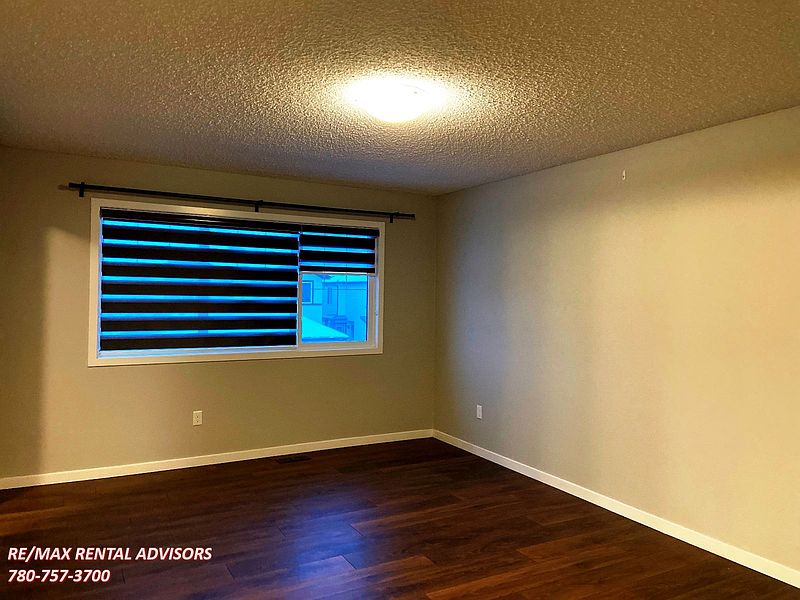 Edmonton Apartment for rent - 3 Bedrooms — photo 8