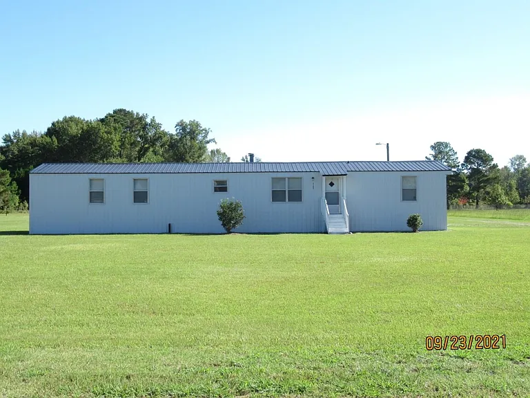 3185 Homestead Rd — Photo 2
