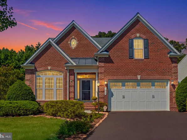 1212 Whetstone Dr, Arnold, MD 21012