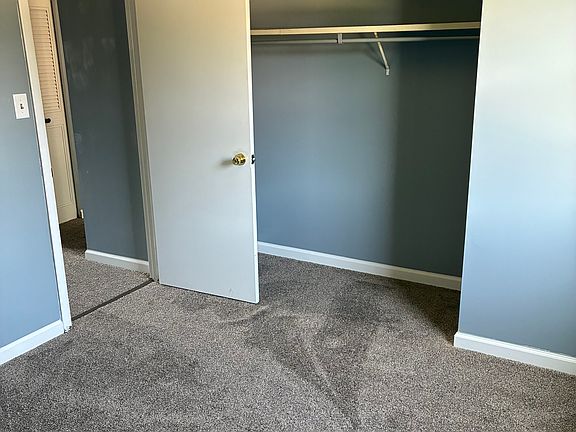 4th image of 29 Jean St #A