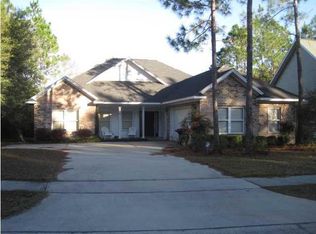 804 Symphony Way, Freeport, FL 32439