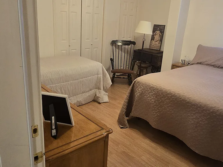 5406 Willow Ave — Photo 8