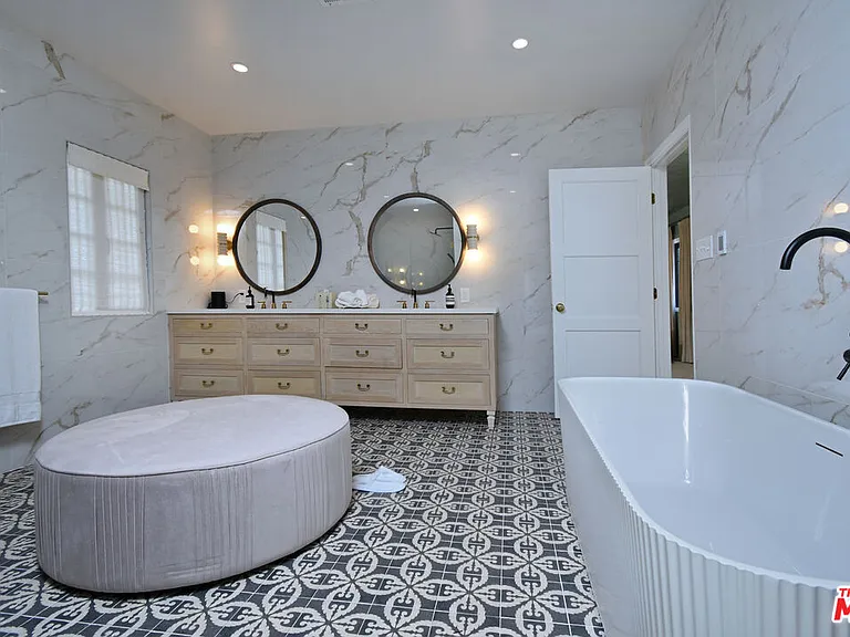 5005 Los Feliz Blvd — Photo 23