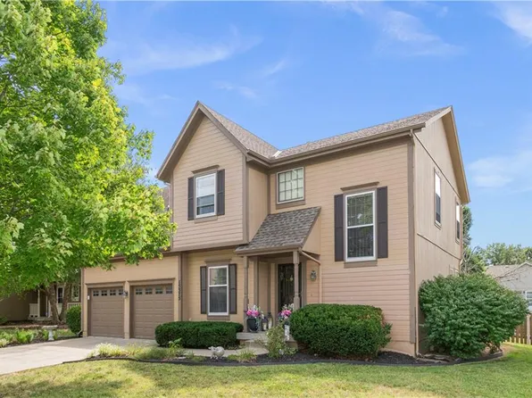 15375 W 147th Ter, Olathe, KS 66062