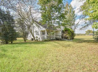 2351 Savannah Grove Rd, Effingham, SC 29541