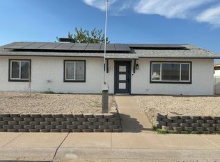 5250 W Banff Ln, Glendale, AZ 85306