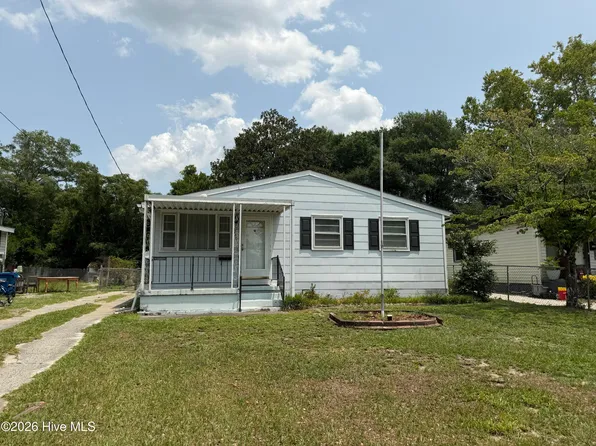 2409 Louisiana Street, Wilmington, NC 28401