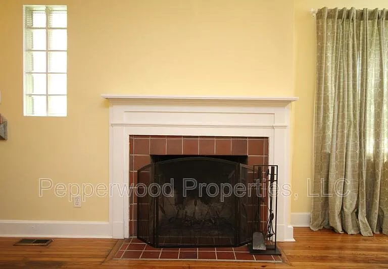 111 Timothy St — Photo 21