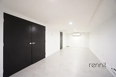 Rented by Rennit Inc.