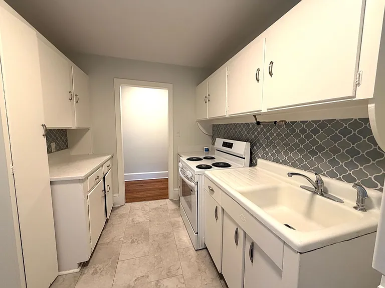 19 Murdock Ave #4 — Photo 7