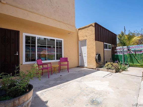 5th image of 88 Connoley Cir