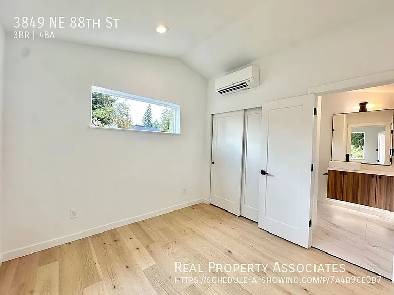 3849 NE 88th St — Photo 34