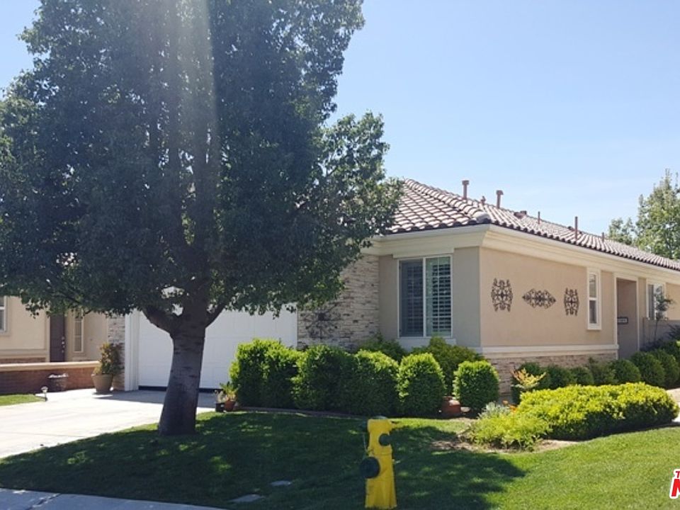 1st image of 1611 Hibiscus Ct