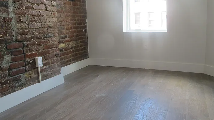 Rented by Brooklyn Group | media 48