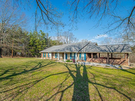 5th image of 1003 W Dogwood Dr