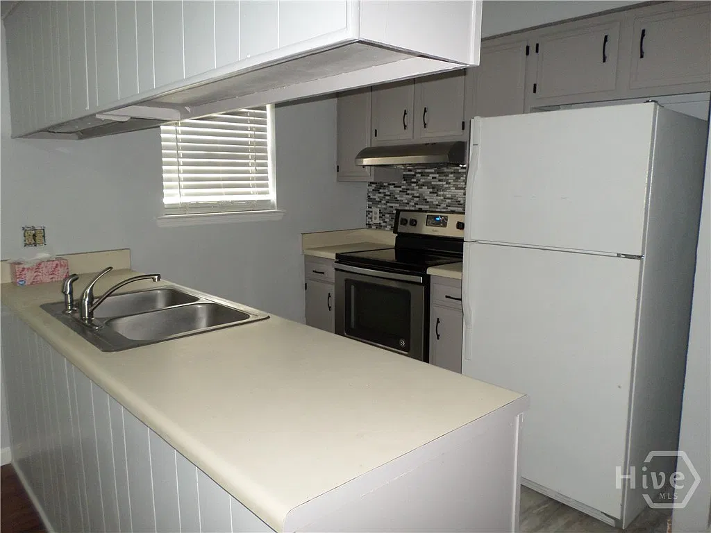 2 bed, 2.0 bath, 1056 sqft, $1,400 — Photo 4