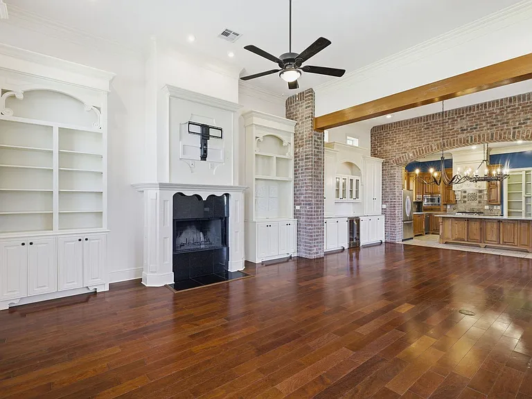 1549 Lacadie Dr — Photo 4
