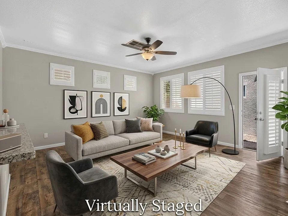 6777 Wormwood Ln