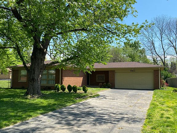2nd image of 5931 Woodside Dr