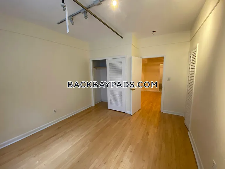 186 Commonwealth Ave #B2 — Photo 4
