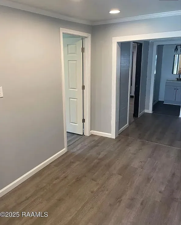 Beautiful small Cottage style home / large yard in the heart of Rayne, fully renovated and ready — Photo 1